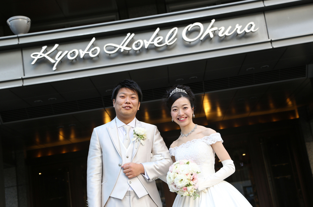 家族や友人との繋がりを大切にした上品で厳かな和婚